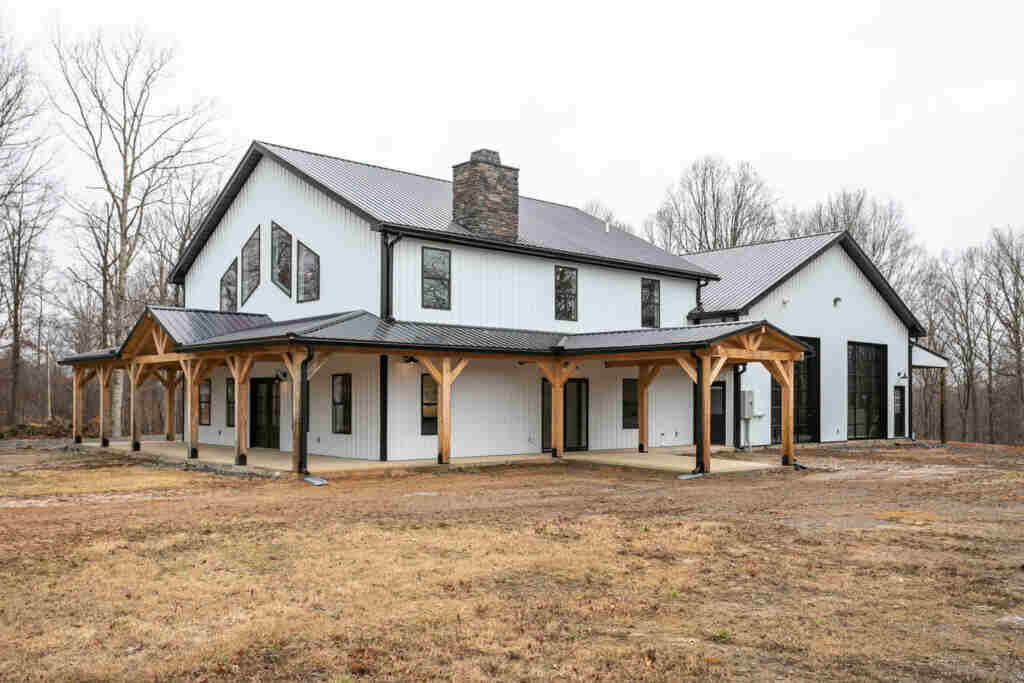 Is White Barndominium Cheaper to Build Than House?