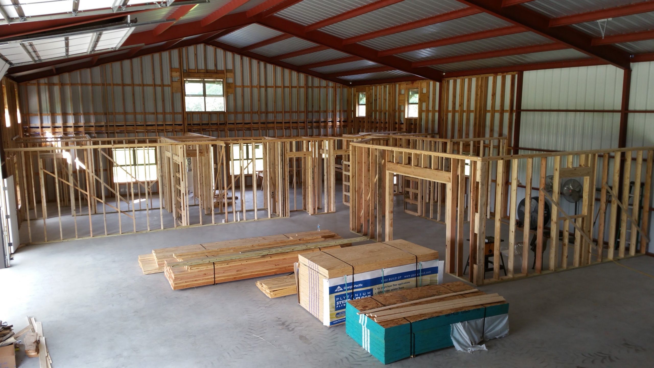 building a barndominium